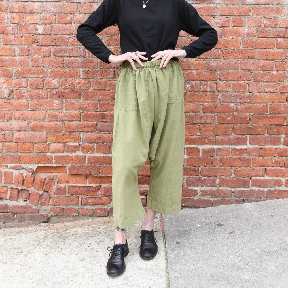 Auntie Oti Dark Green Pants